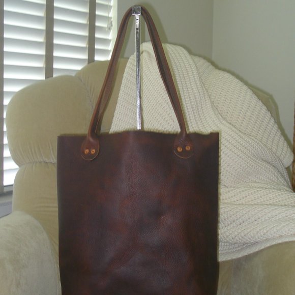 Auth. HAWKS & DOVES Genuine Full Grain Leather & Genuine Cowhide Fur Tote Bag - Picture 4 of 7